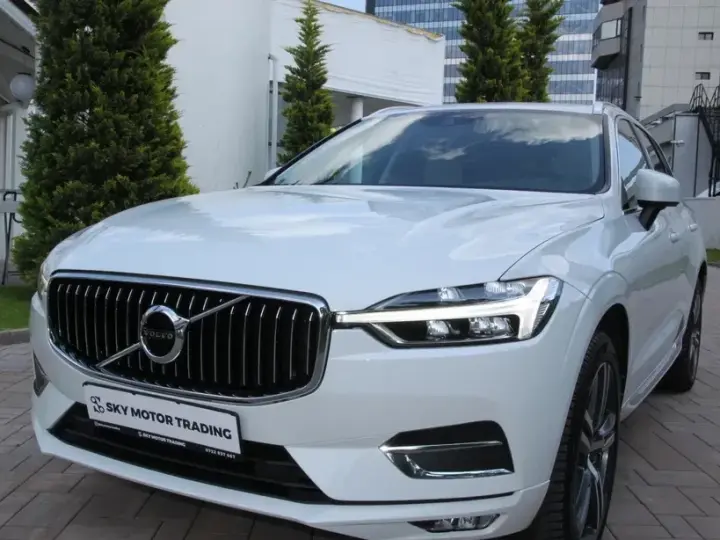 Volvo XC 60 B4 MHEV Inscription