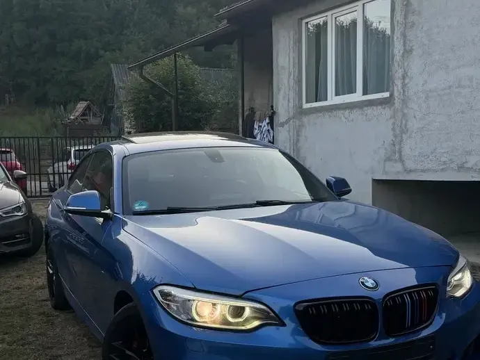 BMW Seria 2 220d Aut. M Sport