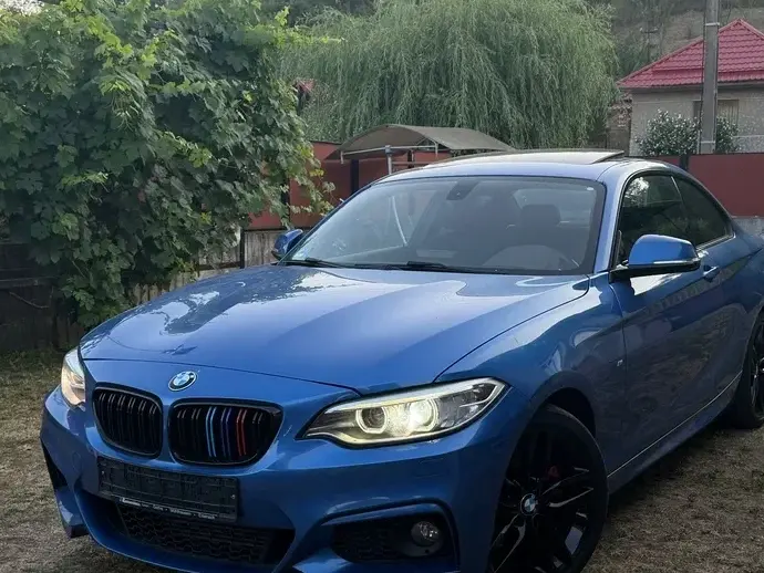 BMW Seria 2 220d Aut. M Sport