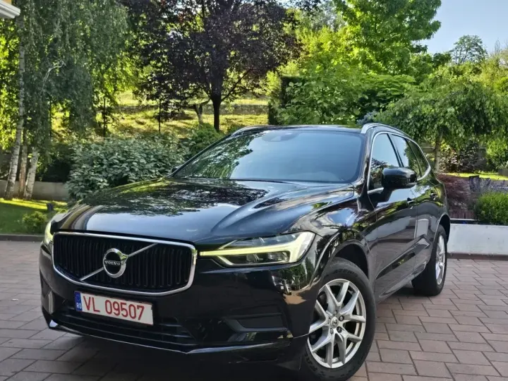 Volvo XC 60 D4 Momentum Pro