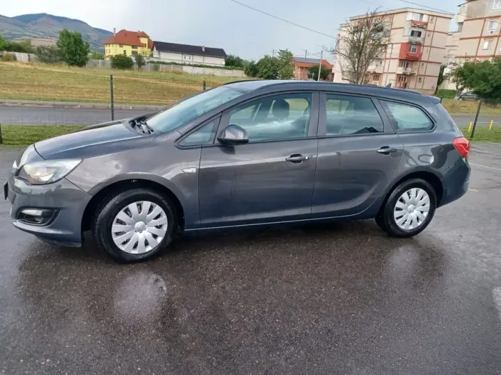 Opel Astra J 1.6 CDTI ECOTEC Excite