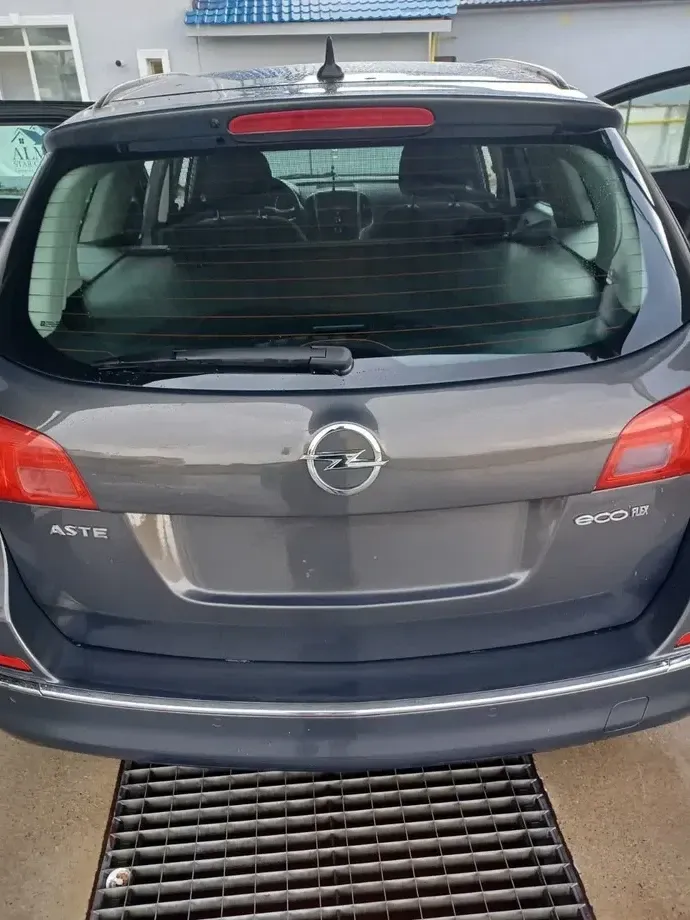 Opel Astra J 1.6 CDTI ECOTEC Excite — imagine 2