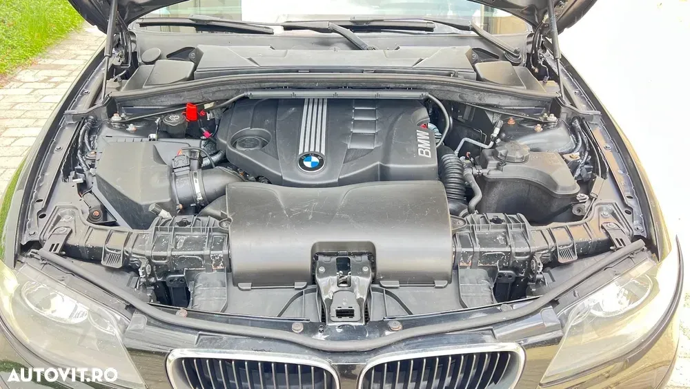 BMW Seria 1 E81/E82/E87/E88 [2004 - 2011] 116d — imagine 2