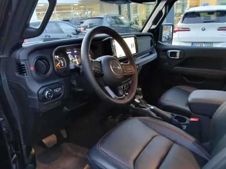 Jeep Wrangler 2.0 AT8 4WD Rubicon