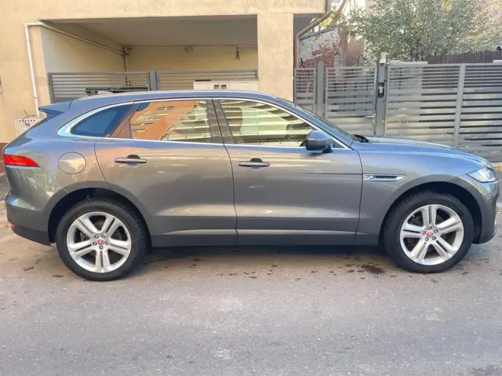 Jaguar F-Pace 30d AWD R-Sport