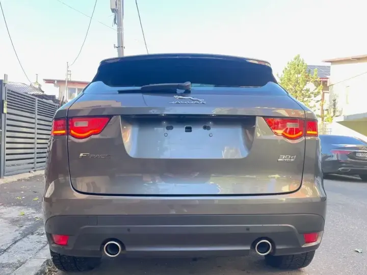 Jaguar F-Pace 30d AWD R-Sport