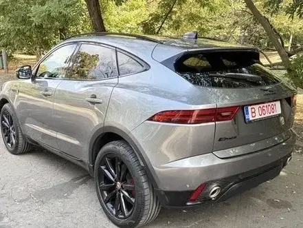 Jaguar E-Pace P200 AWD R-Dynamic Black