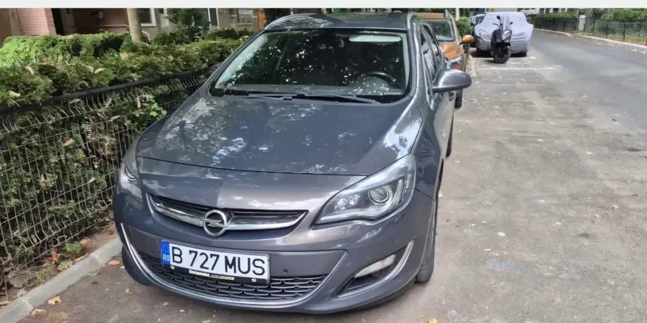 Opel Astra J 2.0 CDTI ECOTEC Sport Aut. — imagine 2