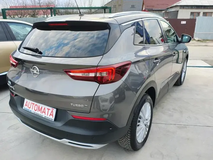 Opel Grandland X 1.5 D Start/Stop Automatik Business Edition