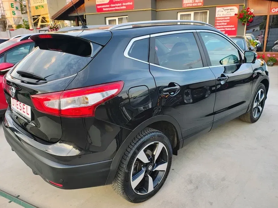 Nissan Qashqai II 1.6 DCI ALL-MODE 4x4i TEKNA+ — imagine 3