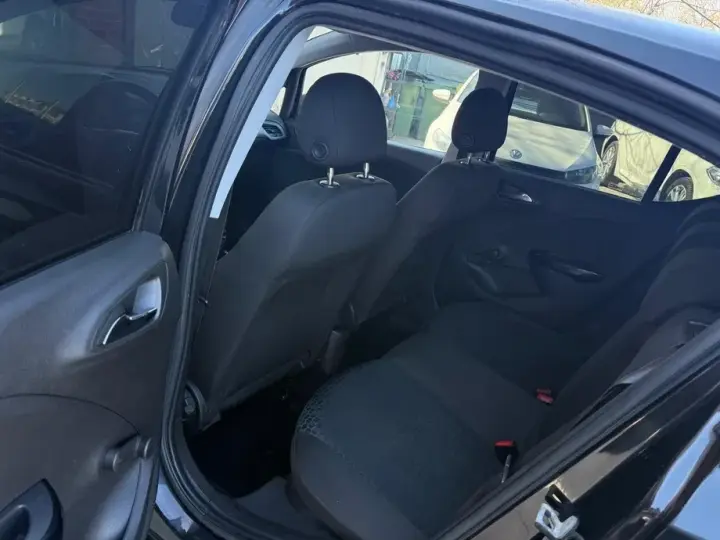 Opel Corsa E
