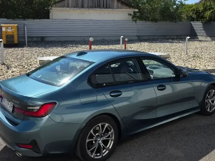 BMW Seria 3 G20/G21 318d