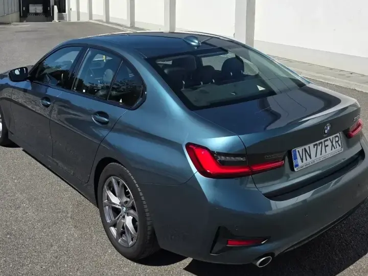 BMW Seria 3 G20/G21 318d