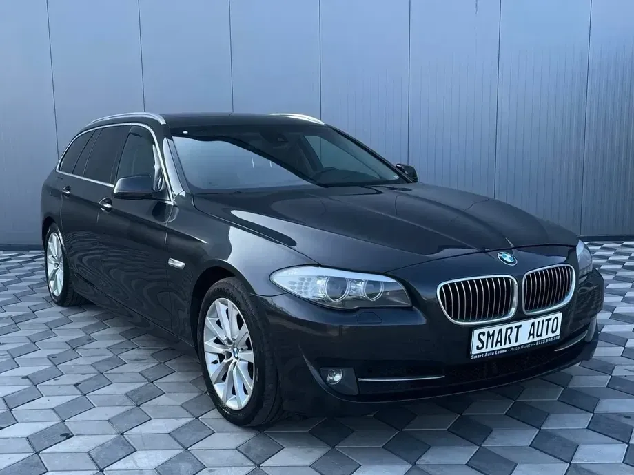 BMW Seria 5 F10/F11/F07 520d Touring Aut. Luxury Line — imagine 2