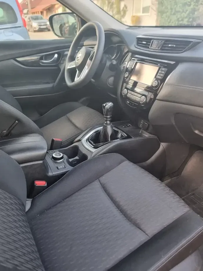 Nissan X-Trail III [2014 - Prezent[ 2.0D Start/Stop 4x4-i Acenta — imagine 3