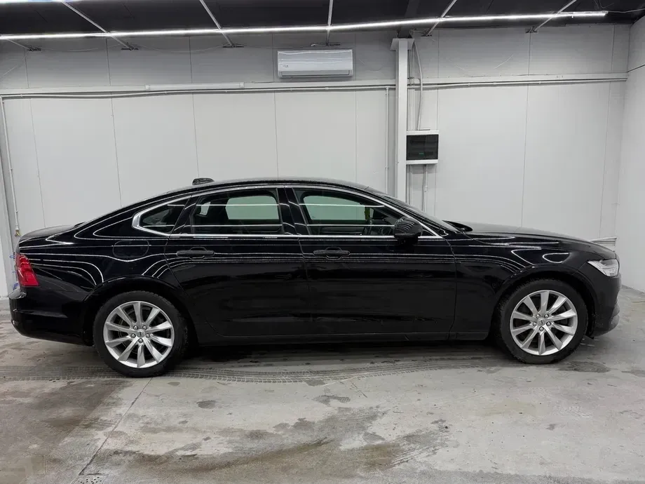 Volvo S90 — imagine 3