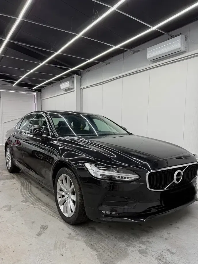 Volvo S90 — imagine 4