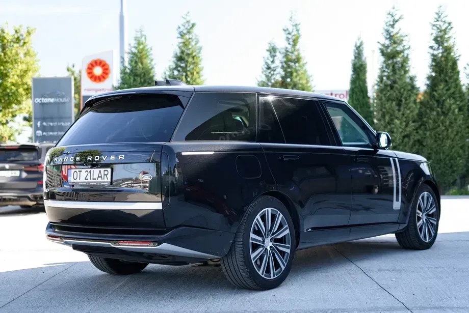 Land Rover Range Rover V 4.4 V8 P530 LWB Autobiography — imagine 5