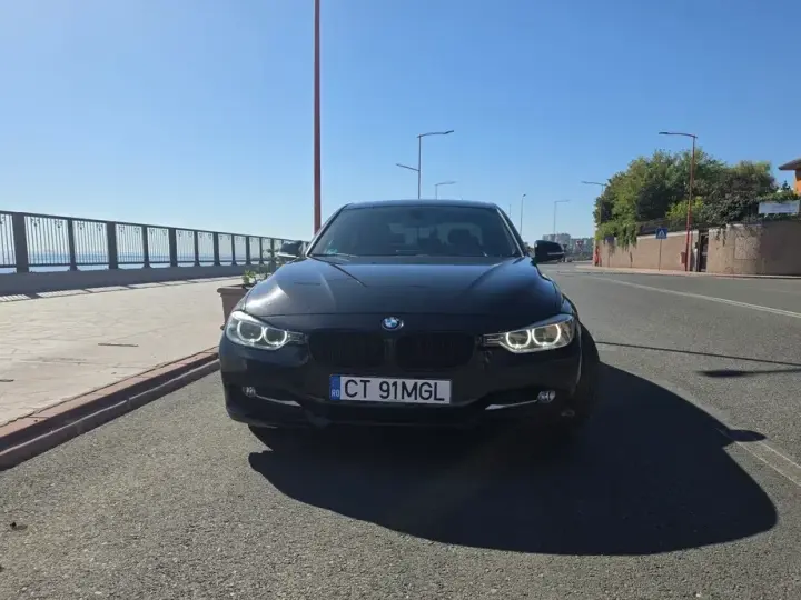 BMW Seria 3 F30/F31/F34 318d Aut. Sport Line