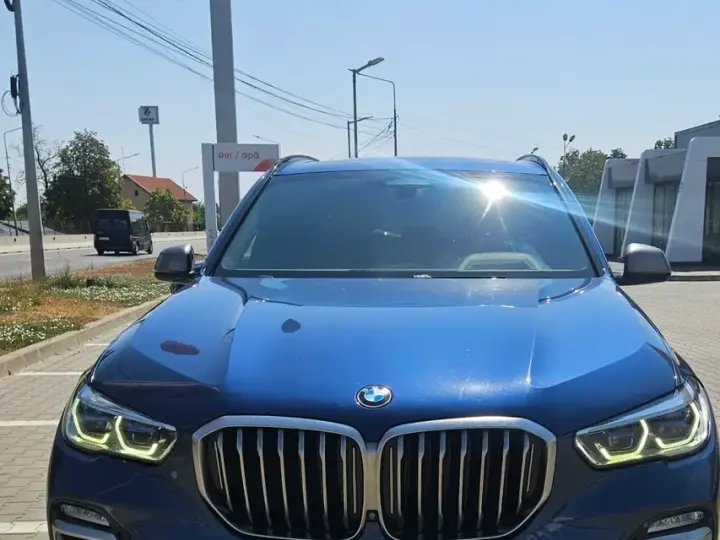 BMW X5 M G05