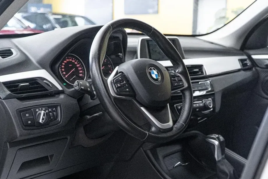 BMW X1 F48 xDrive18d Aut. xLine — imagine 6