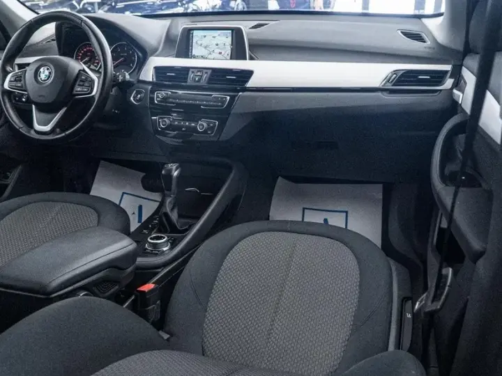 BMW X1 F48 xDrive18d Aut. xLine