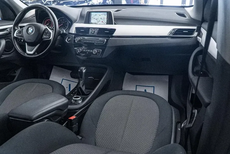 BMW X1 F48 xDrive18d Aut. xLine — imagine 2