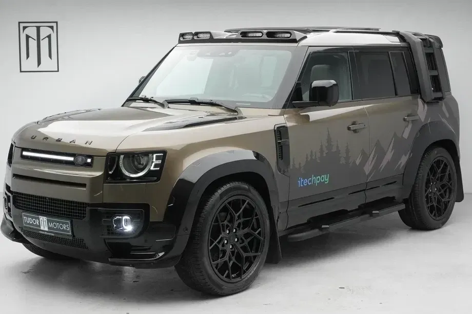 Land Rover Defender 110 3.0D 250 MHEV Hard Top SE — imagine 2