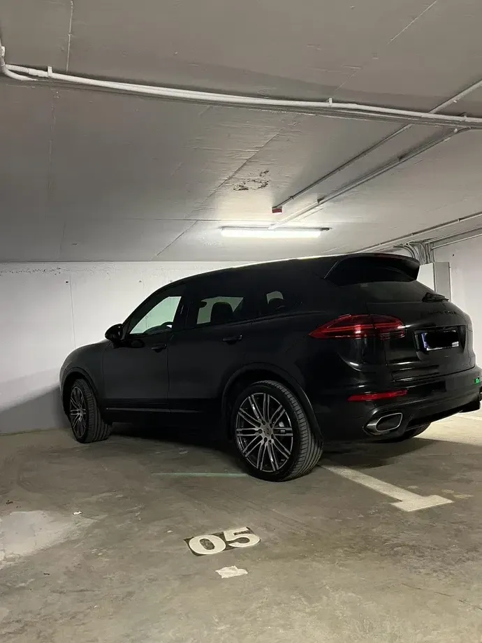 Porsche Cayenne — imagine 5