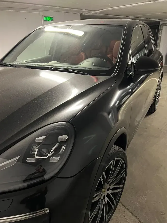 Porsche Cayenne — imagine 4