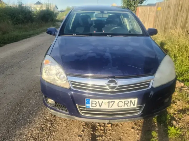 Opel Astra H 1.6 Enjoy