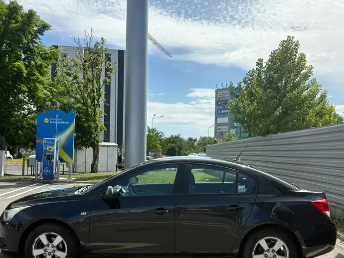 Chevrolet Cruze 1.6 LS Plus G2