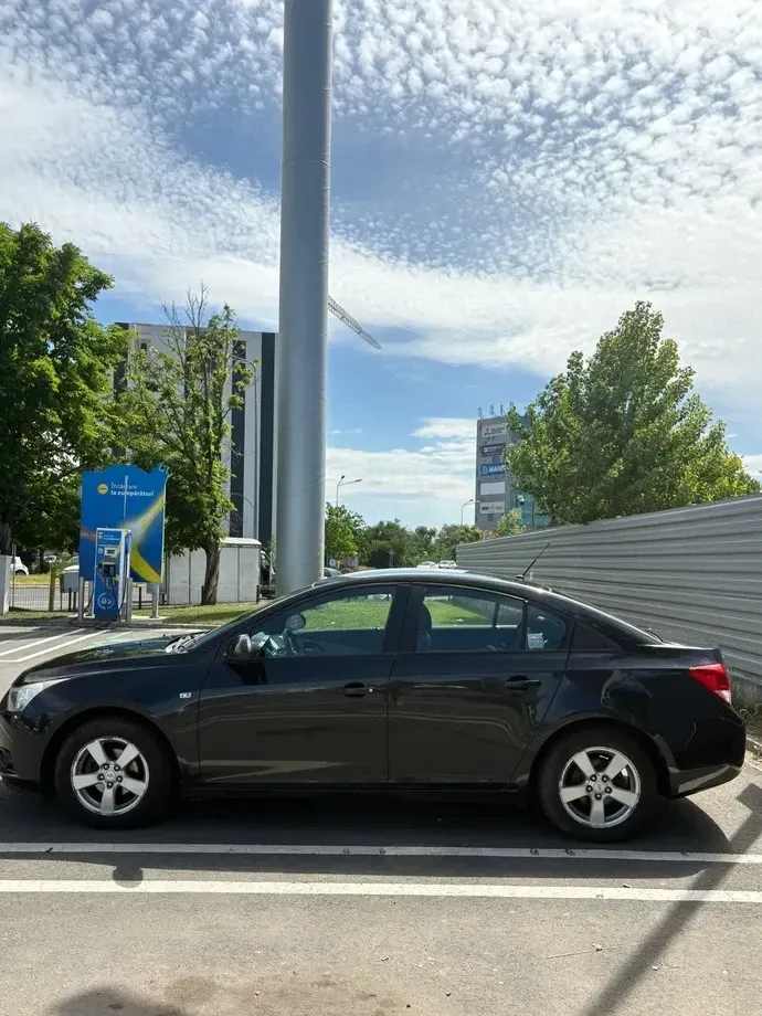 Chevrolet Cruze 1.6 LS Plus G2 — imagine 3