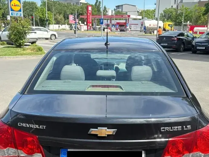 Chevrolet Cruze 1.6 LS Plus G2
