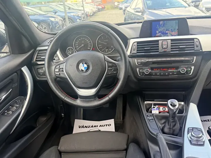 BMW Seria 3 318d Blue Performance Luxury Line