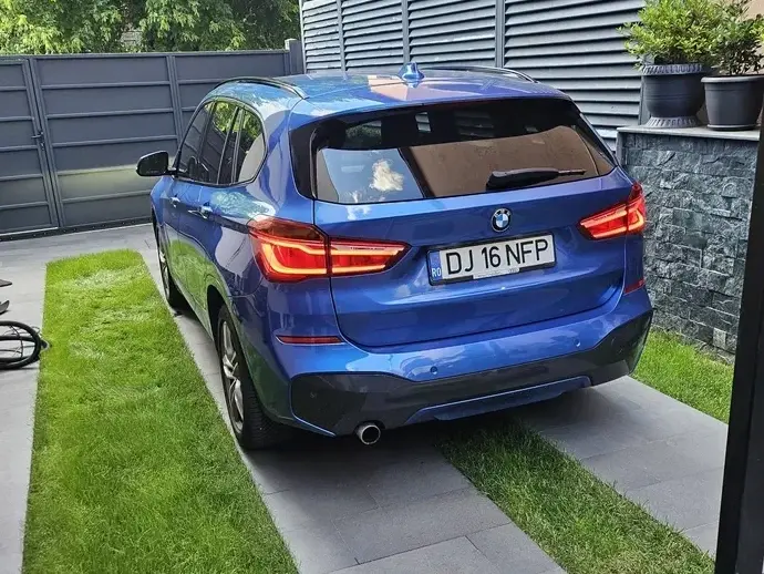 BMW X1 F48