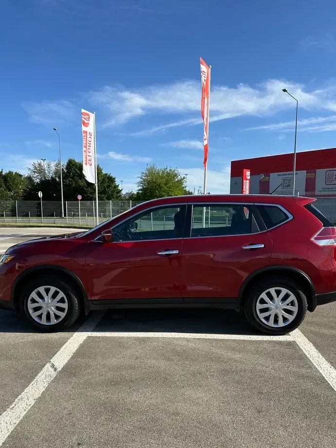 Nissan Rogue — imagine 4