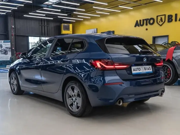 BMW Seria 1 F40/F52 118d Aut. Luxury Line