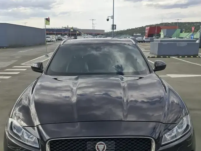 Jaguar F-Pace 20d AWD Portfolio