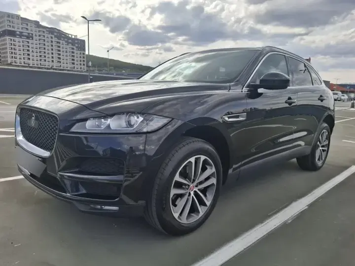 Jaguar F-Pace 20d AWD Portfolio