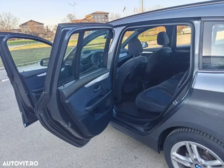 BMW Seria 2 218d Aut. M Sport