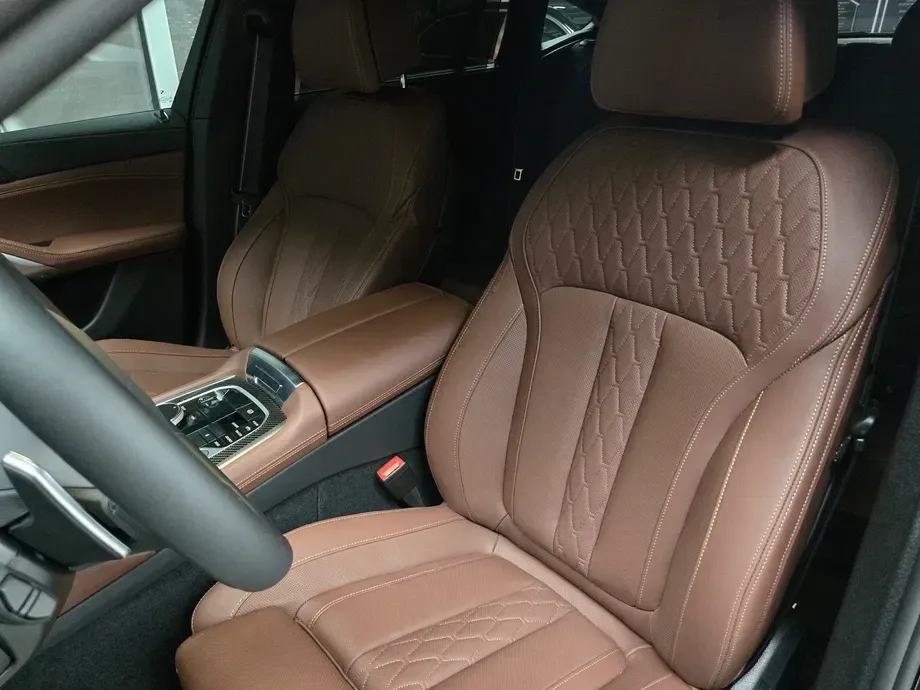 BMW X6 xDrive40i M Sport — imagine 6