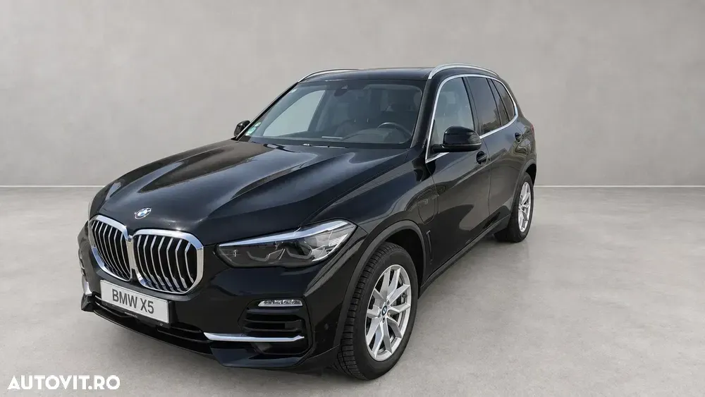 BMW X5 xDrive45e xLine — imagine 4