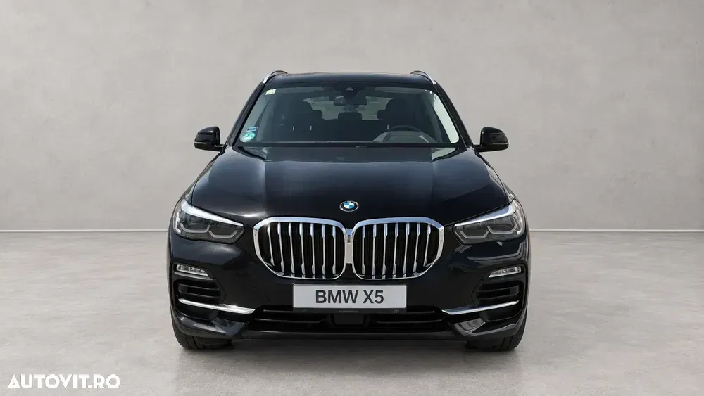 BMW X5 xDrive45e xLine — imagine 3