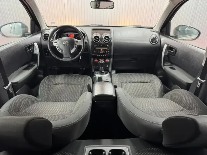Nissan Qashqai I