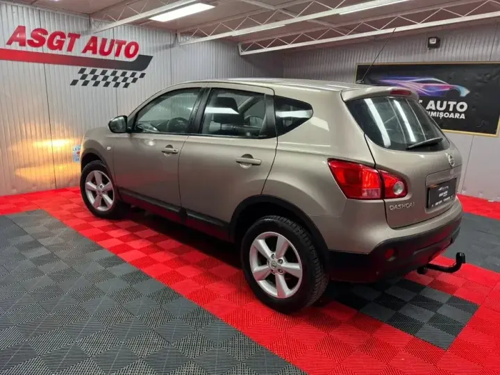 Nissan Qashqai I