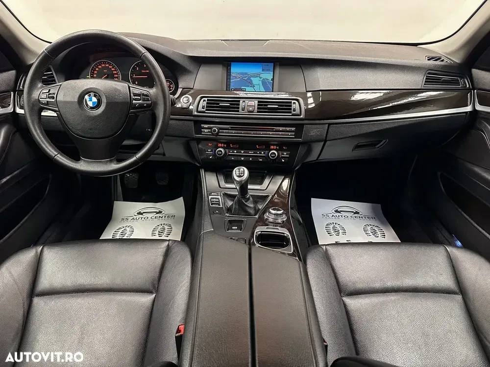 BMW Seria 5 F10/F11/F07 [2010 - 2017] 520d — imagine 5
