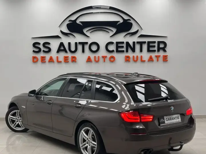 BMW Seria 5 F10/F11/F07 520d