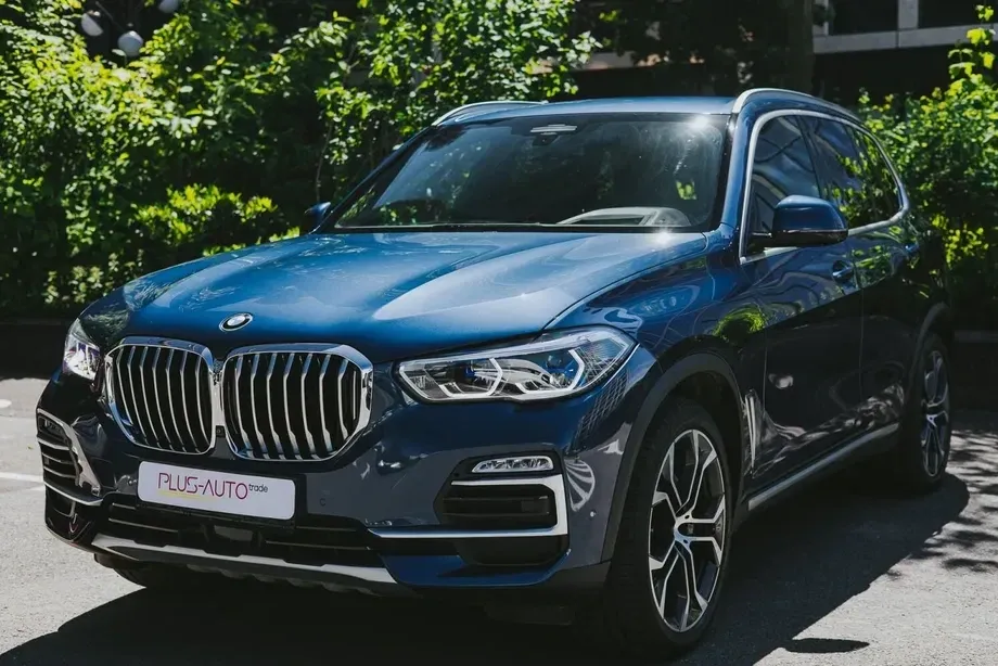 BMW X5 xDrive40i — imagine 2