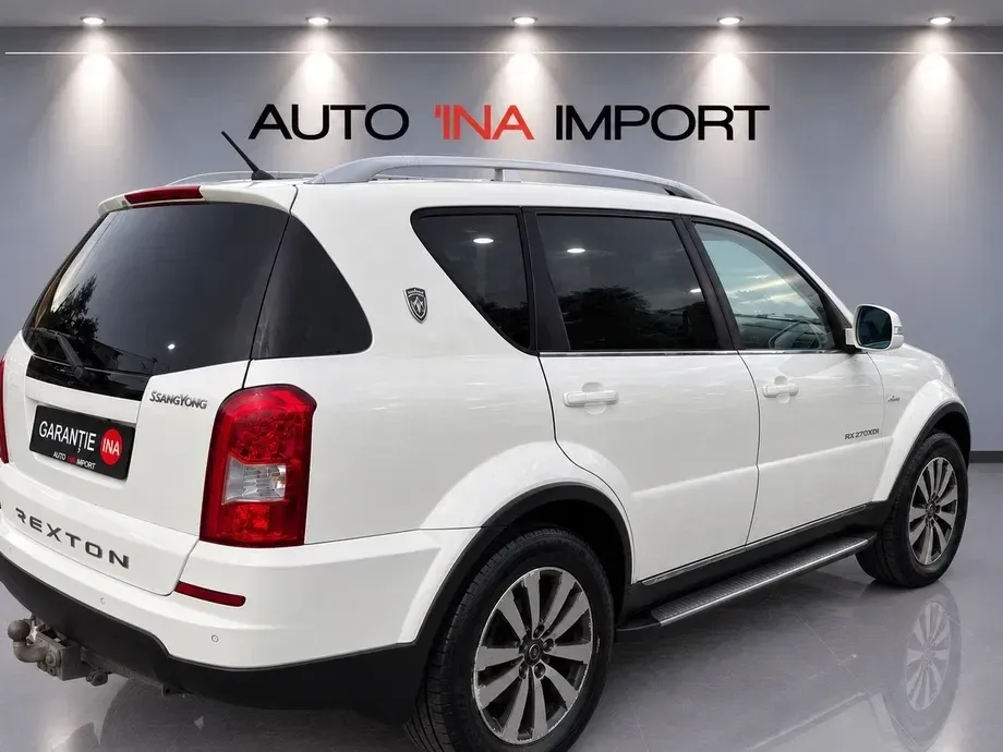SsangYong REXTON W 2.0 e-XDI 4WD DLX Plus Aut. — imagine 3